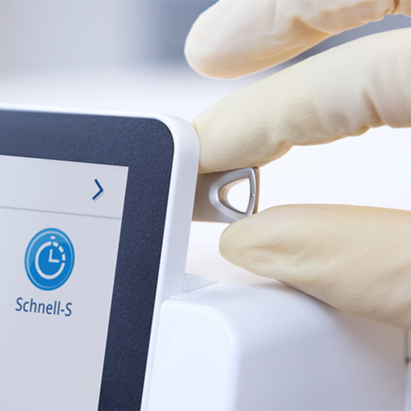 Henry Schein MED | Autoklaven im Detail - USB